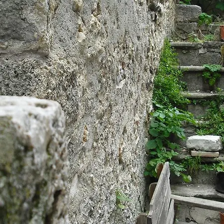 بيت للعطل Lo Scalino Di Pietra *